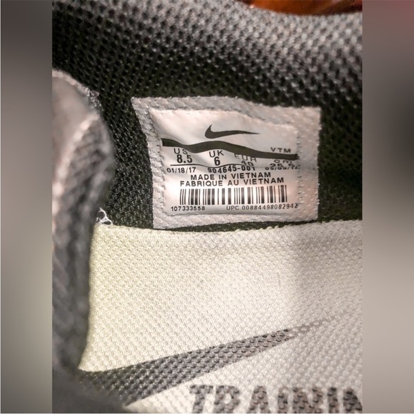 NILE ZOOM WOMENS SNEAKERS BLACK WHITE LACE UP TENNIS SHOES GREAT CONDITION 8.5 M - Picture 6 of 10